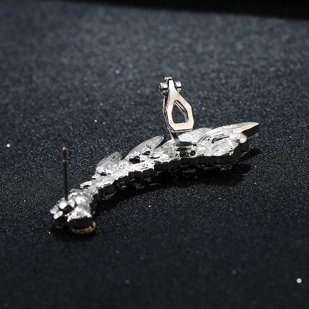 Punk Hollow Alloy Diamond Ear Bone Clip display picture 7