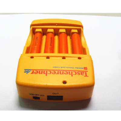 P108可換電池應急電源盒 5號aa7號aaa電池充電器 應急電源