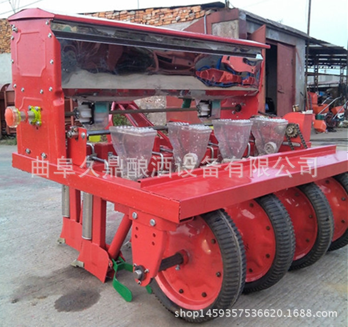 生产加工精密小麦播种机 新款不间苗谷子播种机