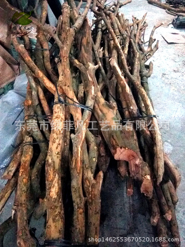 黄牛木厂家供应树藤造型藤粗藤家居装饰工程造型树干树枝真树杆