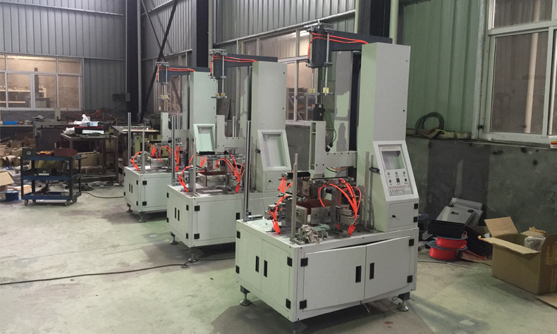 2787652368_390559615