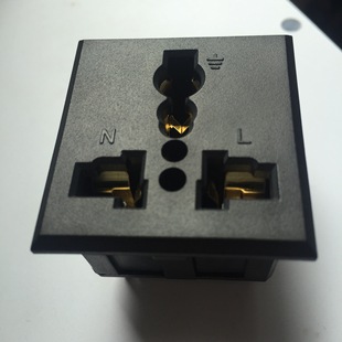 Lamp Input Output SockEt XD111E Control Box SockEt XD111E Multi-purposE SockEt
