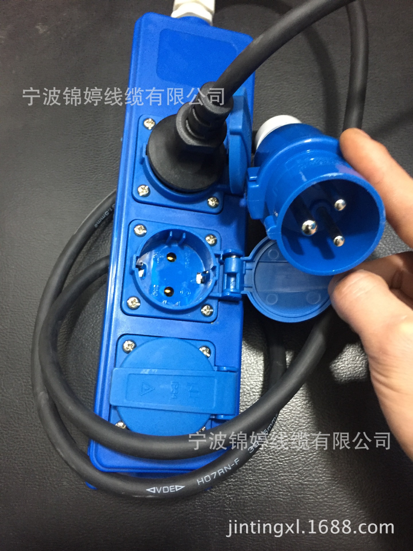 锦婷制造欧洲VDE工业连接器16A/32A欧式工业延长橡胶线插头插座