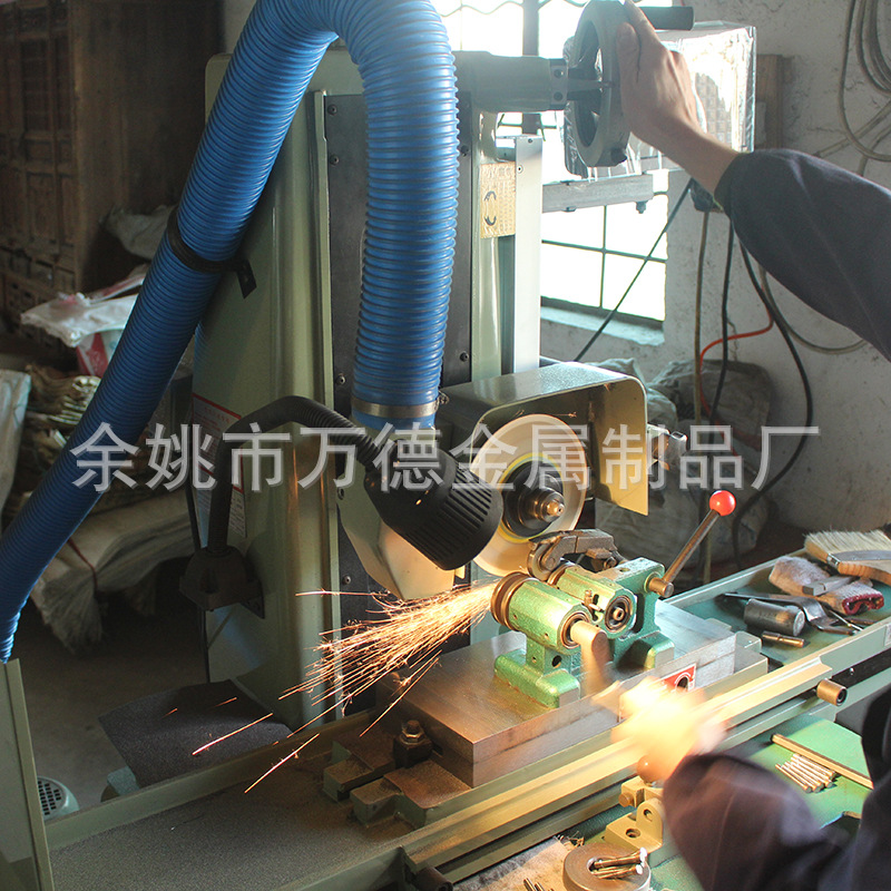 万德专业供应各种汽车零部件 风叶平衡块 冲压模具设计与制造