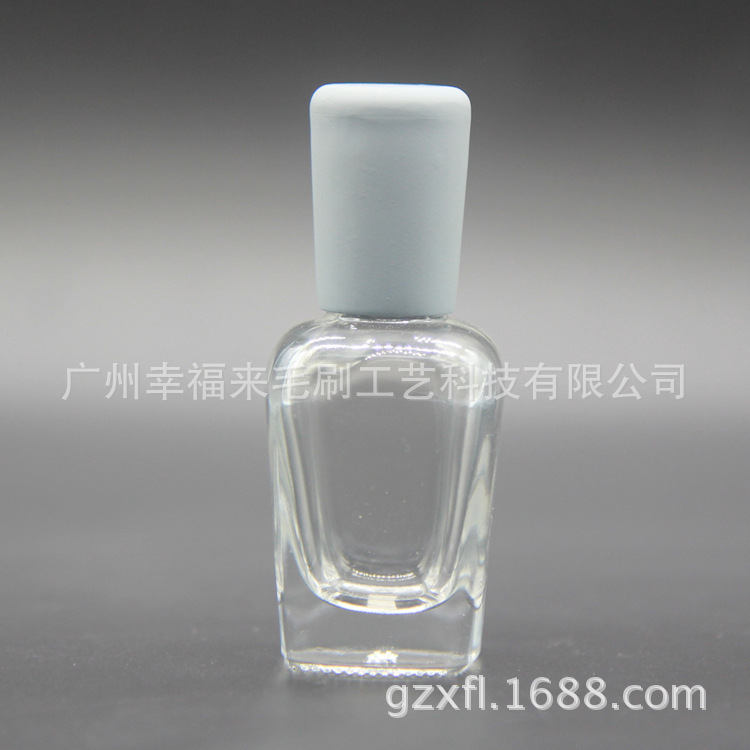 厂家直销美甲包材、指甲油包材、指甲油盖、化妆品瓶子毛刷！