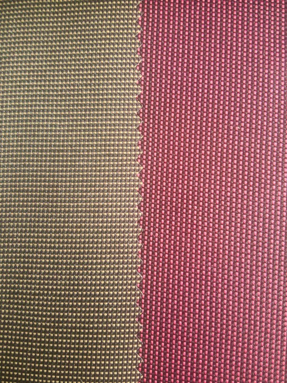 厂家现货供应300D双色平纹牛津布 3*3色织牛津箱包面料躺椅布料