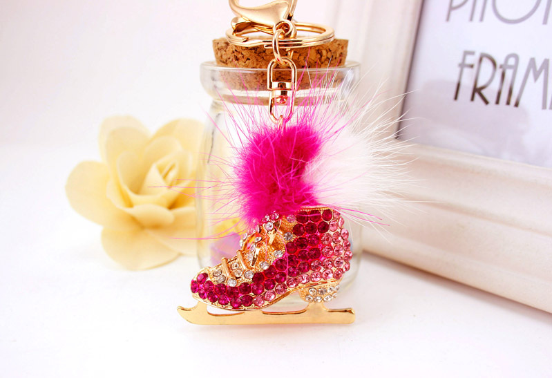 38g Weight Alloy, Metal Material Shoe Pattern Unisex Gender Pink, Black Color Korean Cute Fashion Diamond Hair Ball Skates Car Keychain 5