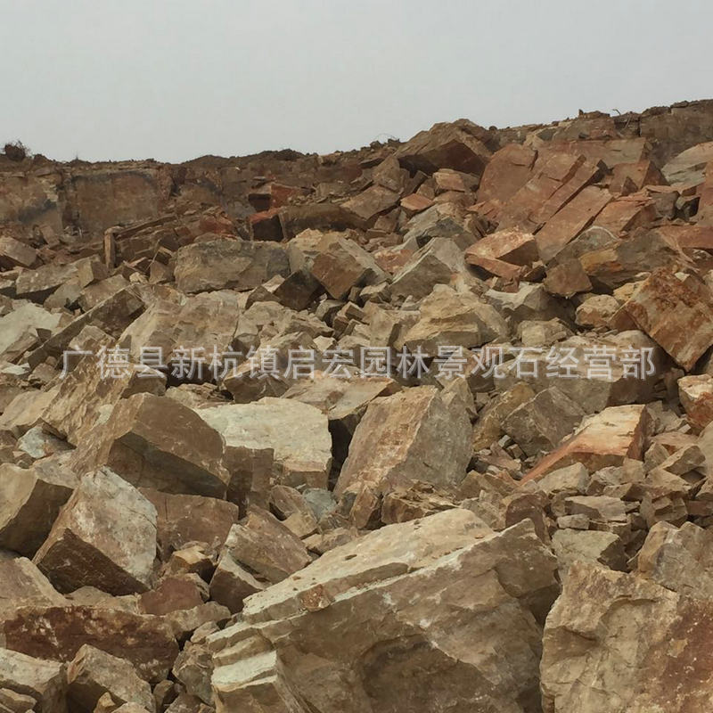 大量供应精美景观黄石室外假山-打造庭院黄石假山的首选