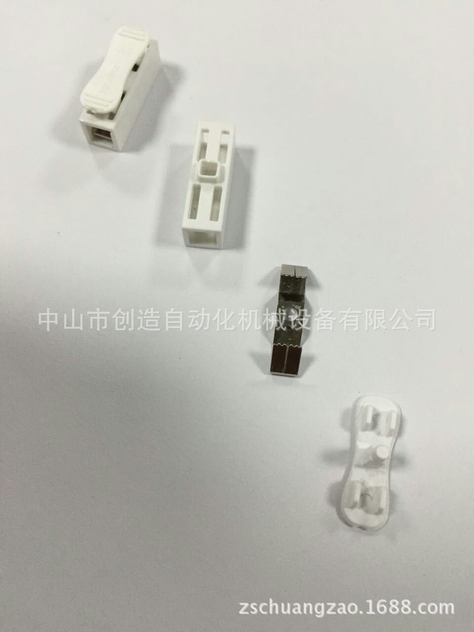 电线对接头万能接线柱装配设备CZ-881电线连接器自动组装