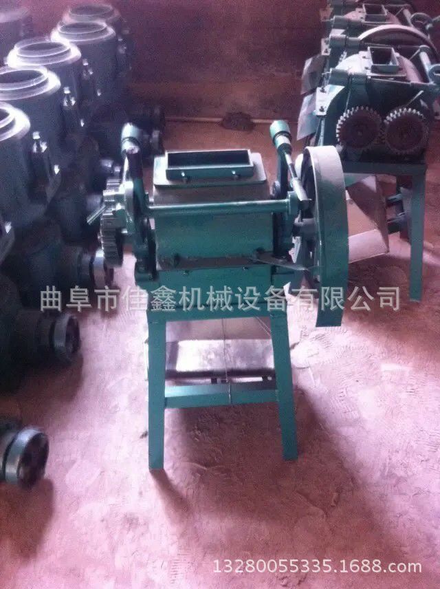 衡阳 拉斯对辊挤扁机 大豆挤扁机