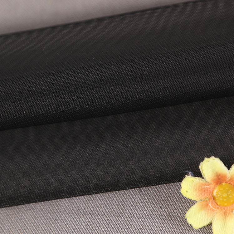 30D锦纶经编针织菱形网眼布 染色镂空服装绣花面料