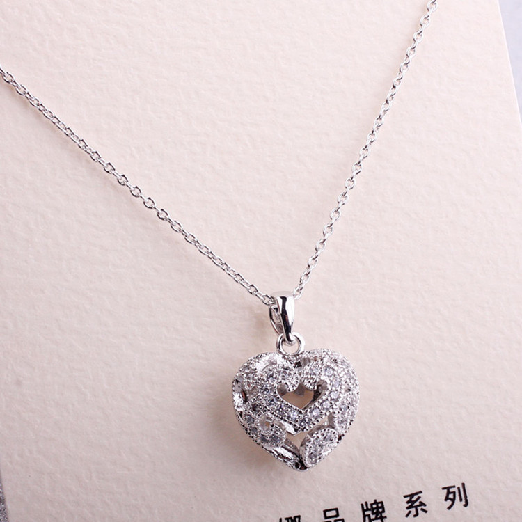 �����ʯ���ĵ�׹���� ʱ�ж̿������� �����¿���Ʒ���� 77453