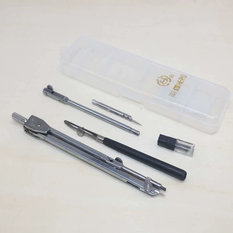 Plastic metal heroes for elementary school students, tools set