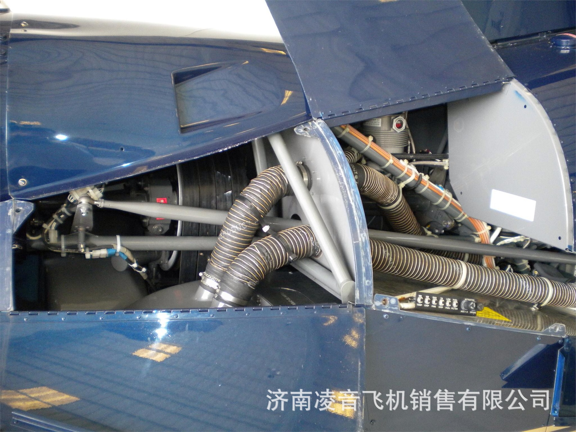 ����˽��ֱ����ģ�� �ޱ�ѷR44ֱ���� ��������ֱ�������ۼ۸�