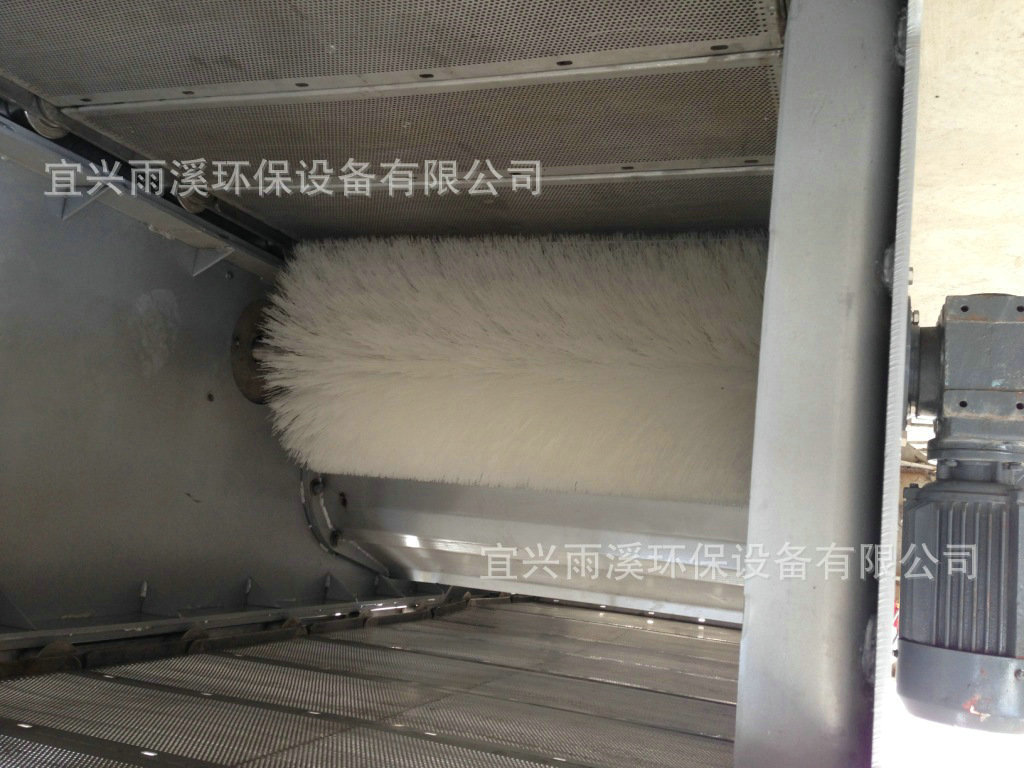 1050426323_735925901