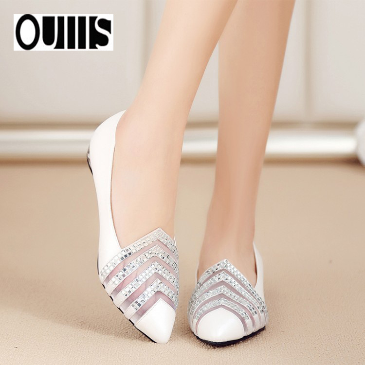 Spitz zulaufende flache Schuhe aus Lackleder mit Strasssteinen in großen Größen für Damen_voghion.com