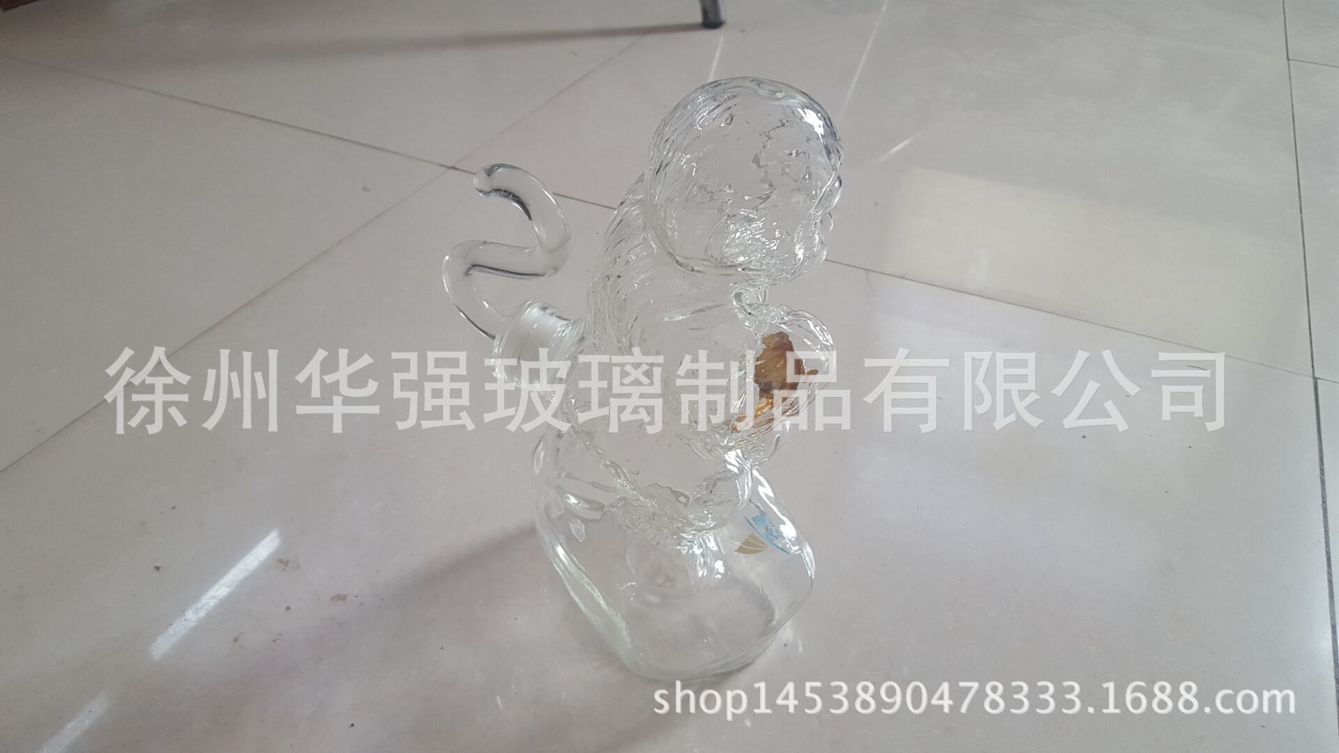 供应酒瓶 小公鸡工艺玻璃酒瓶 创意工艺品 十二生肖玻璃瓶