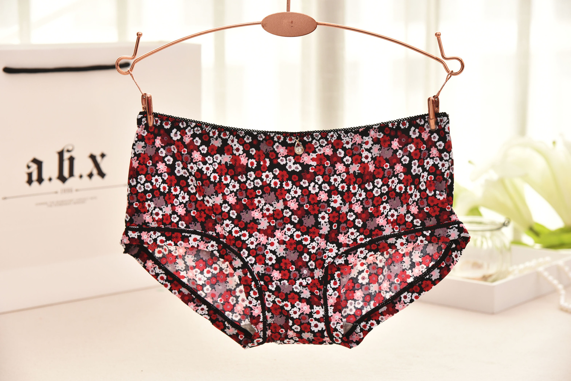 Slip jeunesse en soie Ice - Ref 654921 Image 36