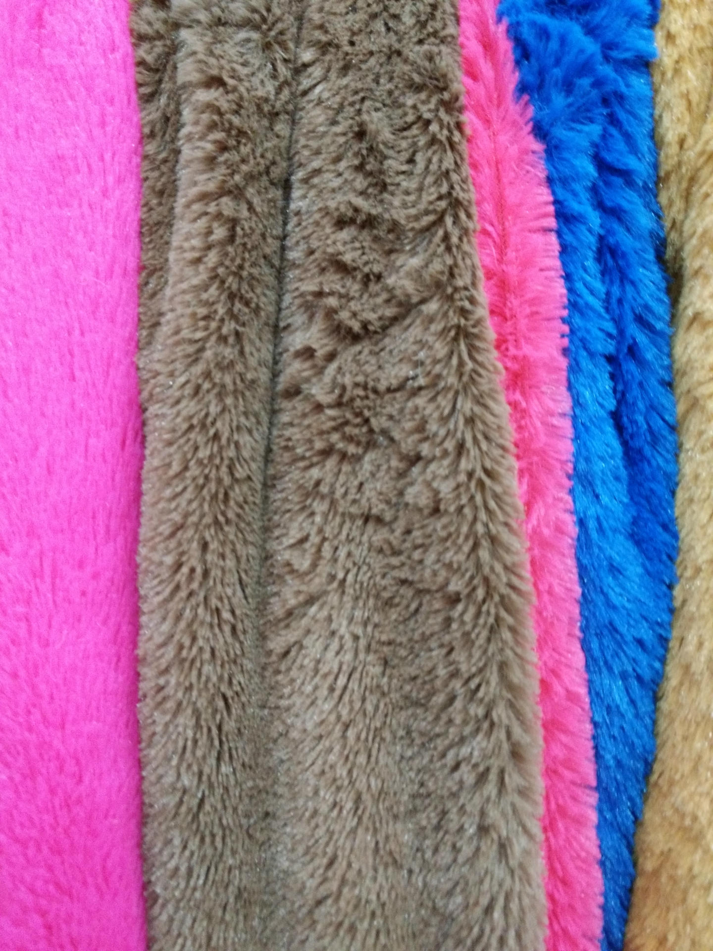 现货供应PV绒，主要用于服装 家纺 玩具 鞋帽等