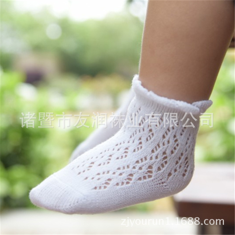 Corea del Sur sin hueso costura bebé movimiento anillo calcetines primavera y verano fino algodón peinado encaje malla grande hueco antideslizante calcetines de los niños