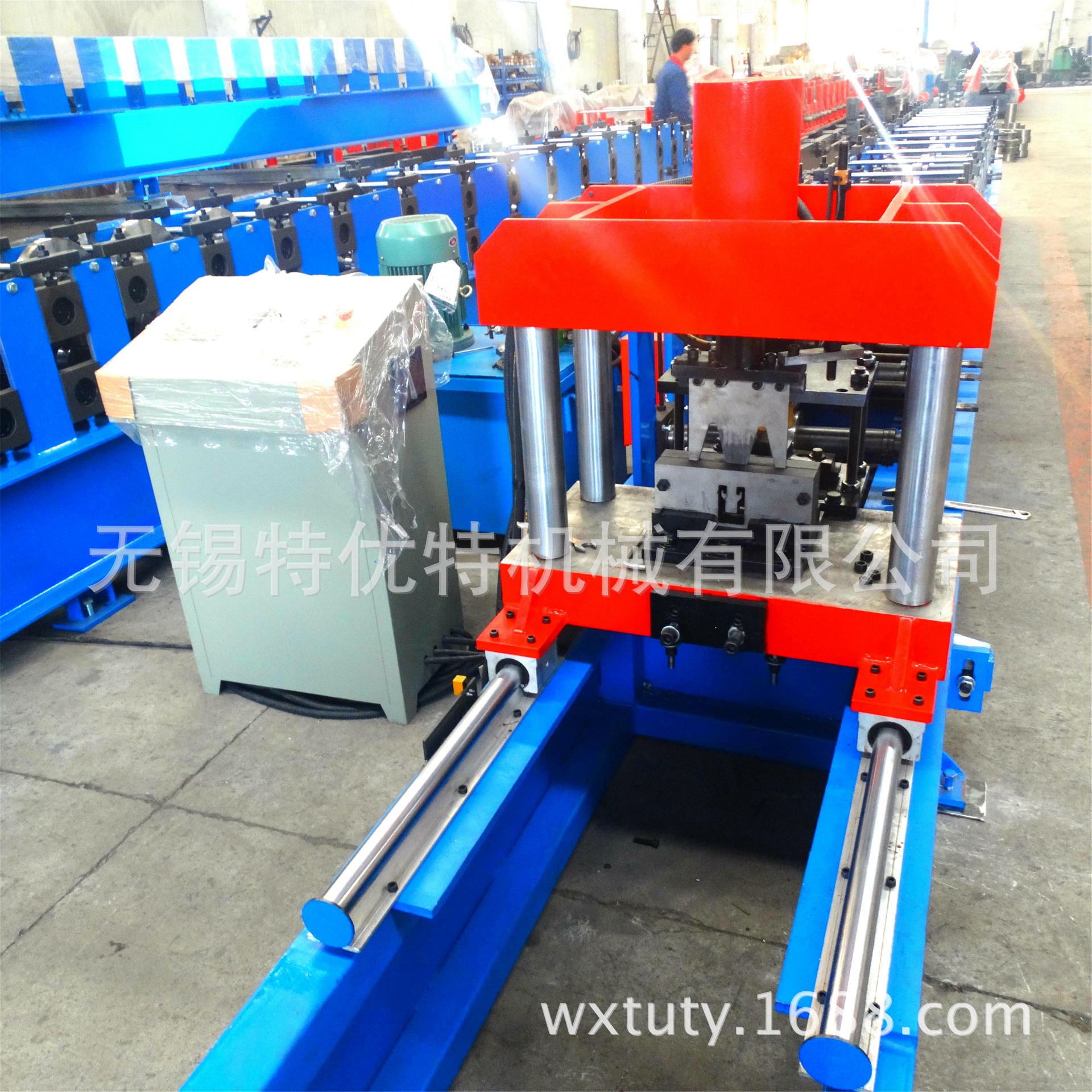 光伏C型钢太阳能光伏支架生产线/太阳能光伏支架/彩钢瓦机机械