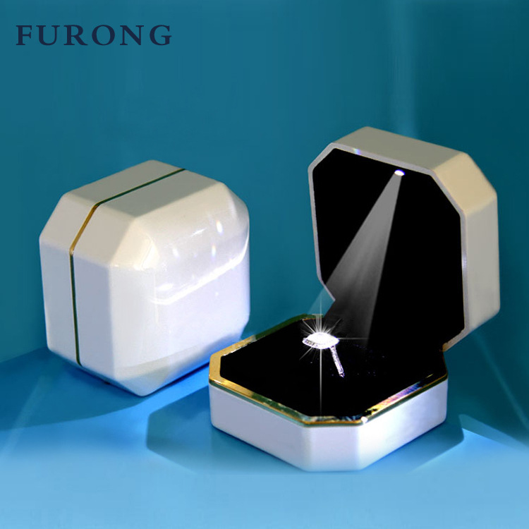 六角高档奢华LED灯珠宝首饰包装盒 钻戒戒指盒链坠盒 厂家批发