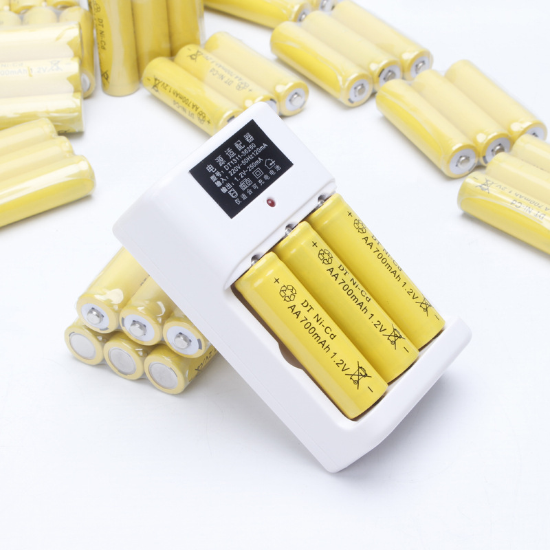 5号电池 充电电池充电器 1.2v AA 3槽充电器汽车电瓶充电器