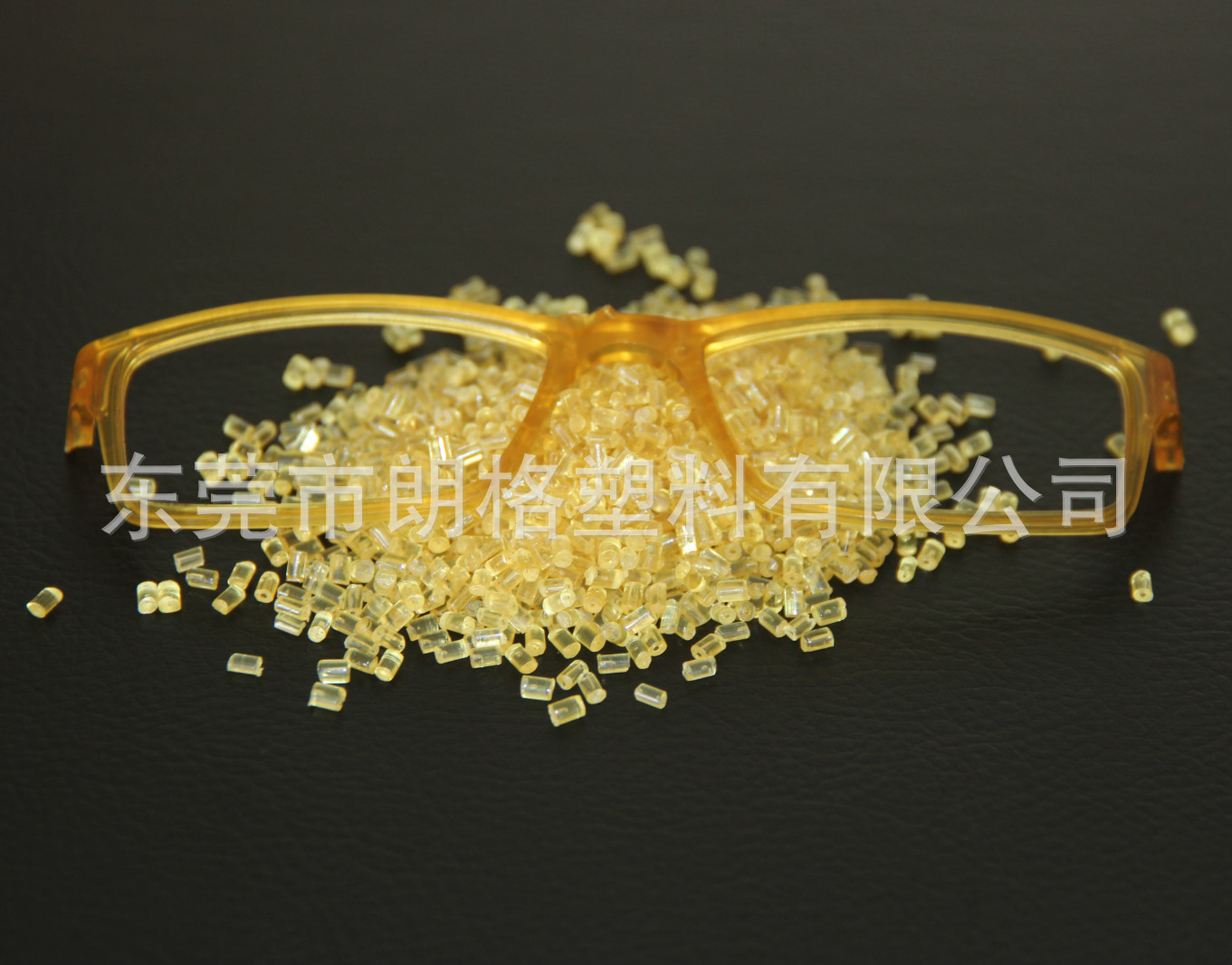 塑钢PEI眼镜料高弹性高硬度琥珀色透明PEI塑钢眼镜料厂家直销PEI