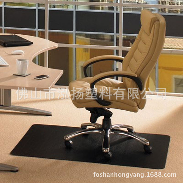 跨境PVC地垫黑色不带钉办公椅子垫厨房垫椅垫地板保护垫chair mat