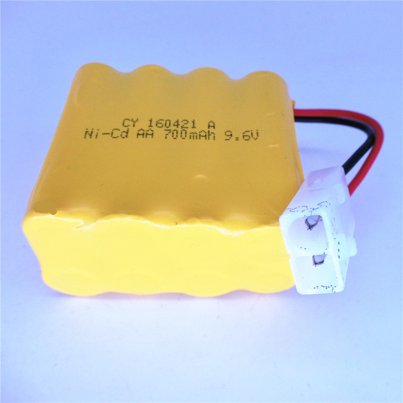 9.6V 700mAh NiCd rechargeable battery pack, AA size, for remote control cars. Remote control car battery pack accessories.