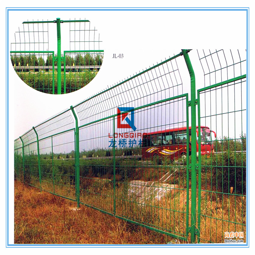 江阴高速公路护栏网 江阴铁路护栏网 绿色浸塑钢丝网