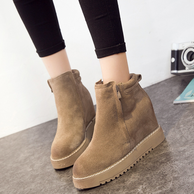 Bottes femme OU YANER en En cuir - Ref 3355319 Image 1