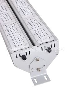 ���ڏS����Ʒ LED���V�� UFO�w�����V���X�⚤ �������V�� 400W