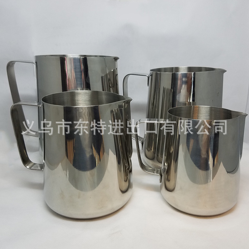 Factory direct sales of thickened stainless steel Japanese latte art cups, latte art jars, milk foam cups, milk whisking cups, and fancy coffee utensils detail image 6