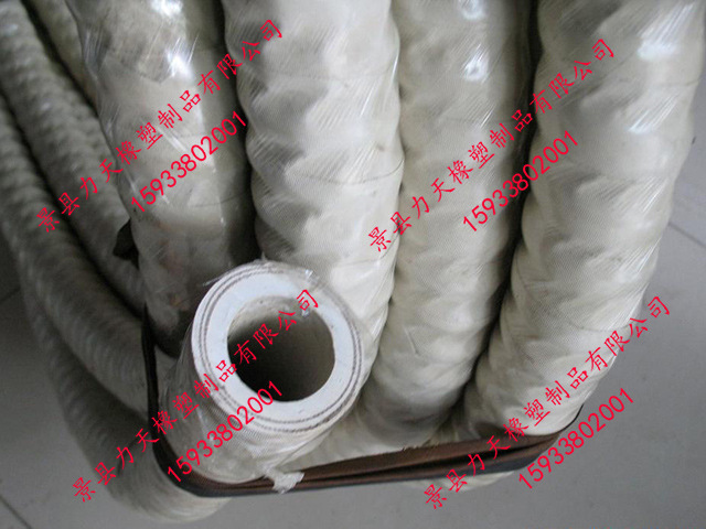 帶螺旋鋼絲骨架白膠管2