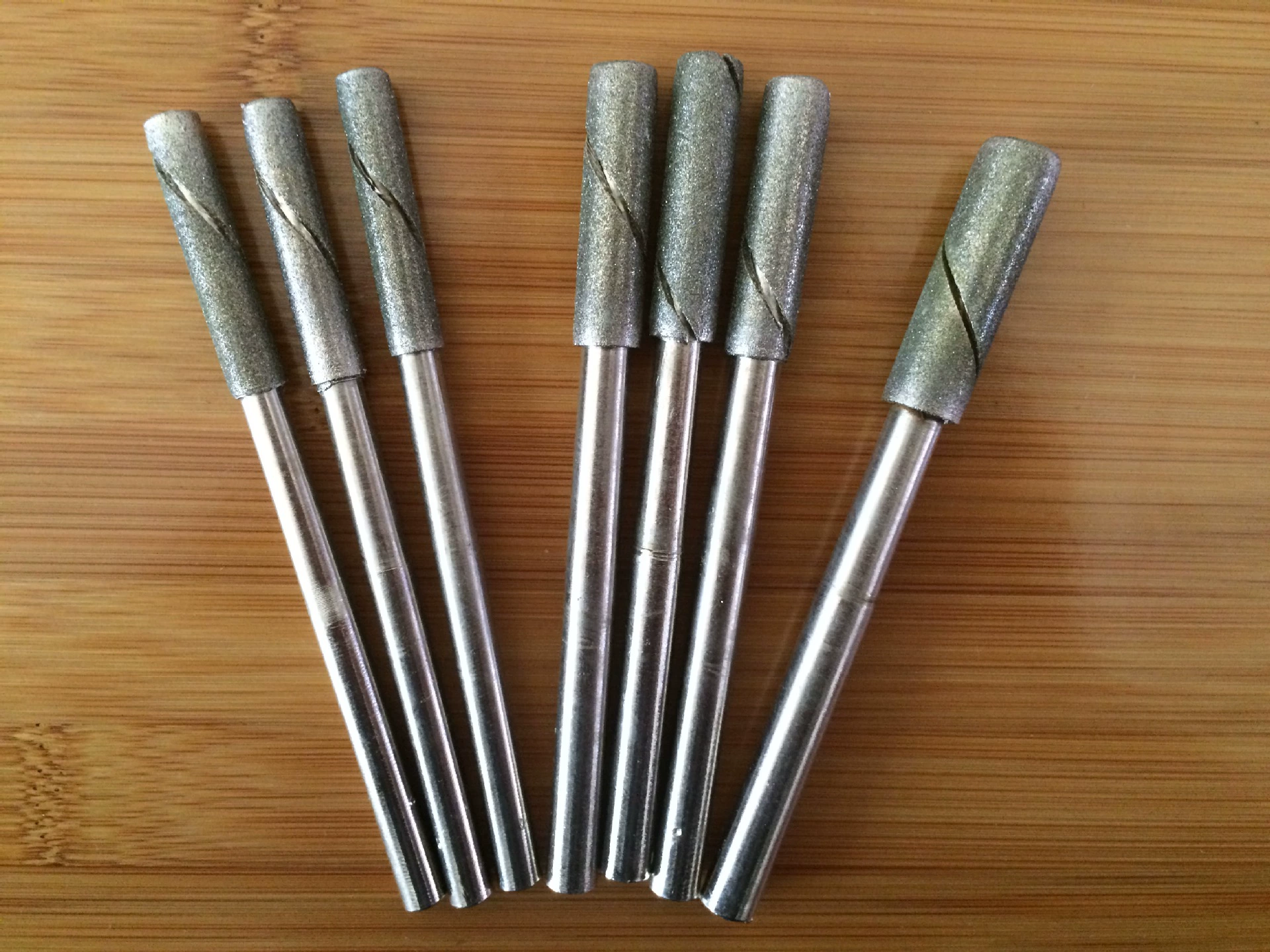 War God Eagle производитель пере-заточной фрезы/алмазная пере-заточка лезвия фрезы/машина для пере-заточки лезвий/внутреннее отверстие в форме