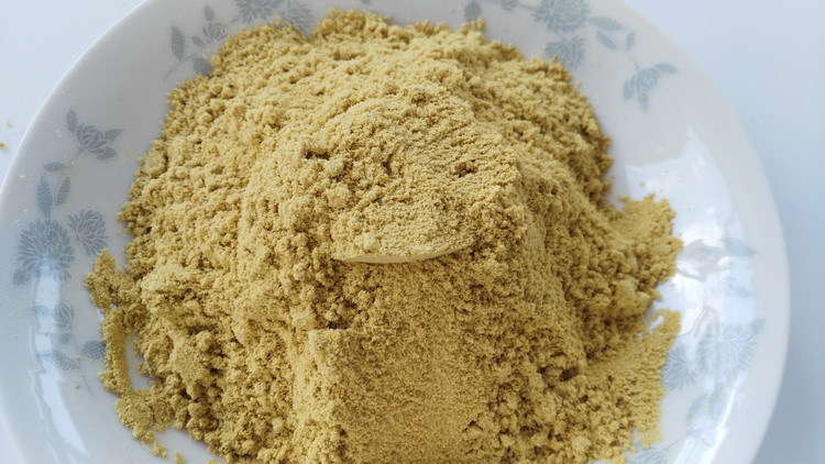Luoping Small Yellow Ginger Foot Soak Powder Gan Jiang Warming Foot Bath Soak Bulk overview