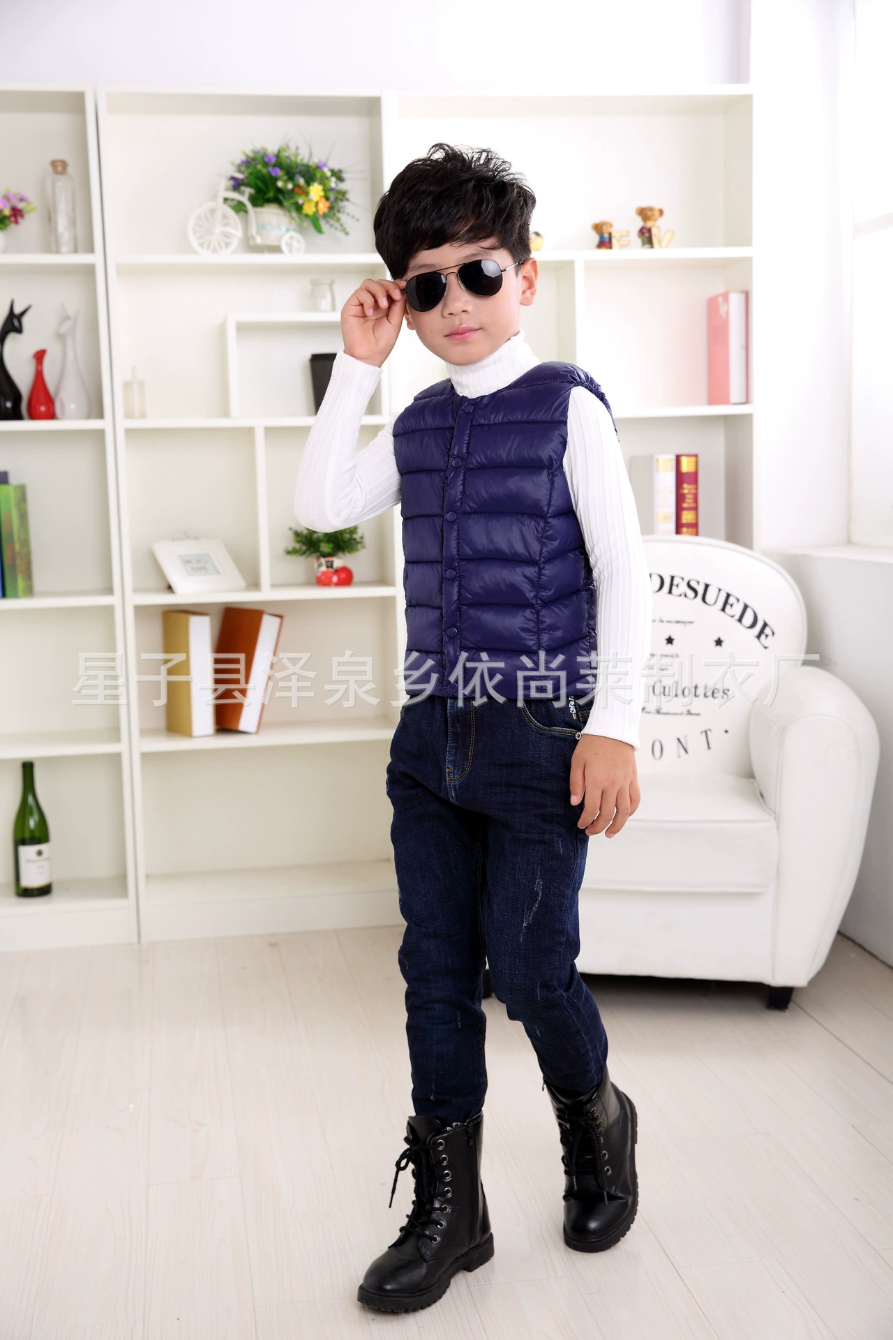 Demi-season children's down jacket, vest, 2017 trend, Korean style, for teenagers, wholesale