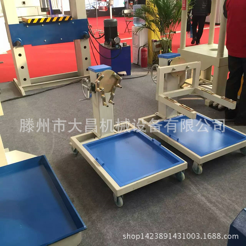 小型车系列发动机翻转架汽车发动机翻转架