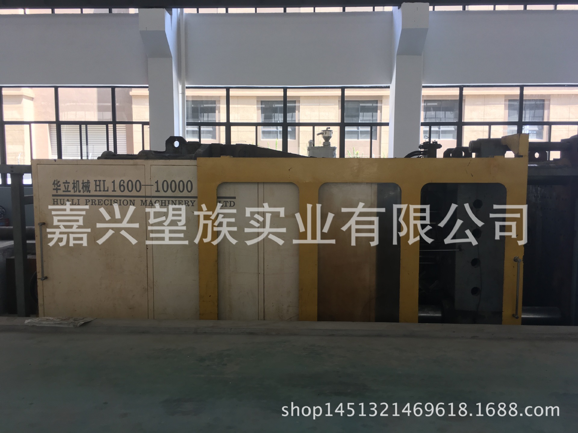 註塑機照片IMG_0375