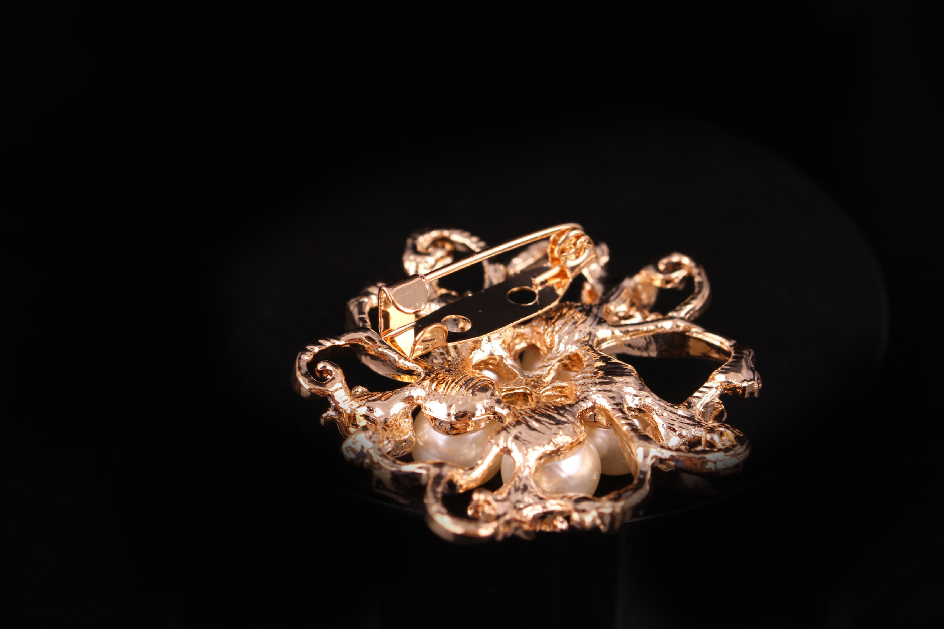 Spilla a forma di corona tridimensionale versatile con strass popolare giapponese e coreano, nuovo stile, fibbia per il petto femminile_voghion.com