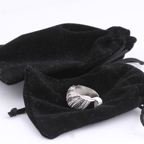 Manufacturer Direct Sale Wholesale Black Felt Pouch with Drawstring for Jewelry Bags