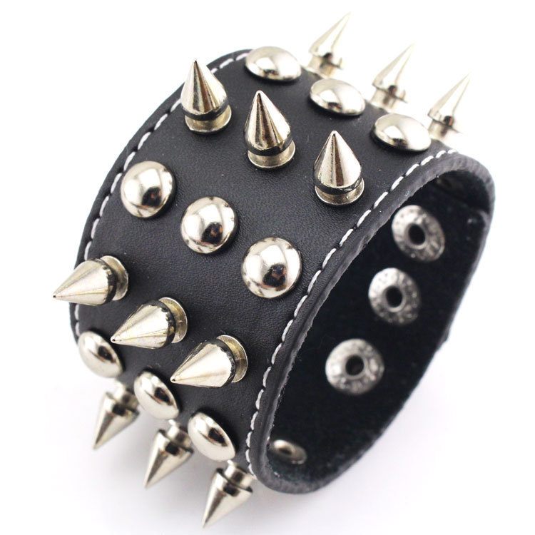 PB25 Manufacturer Export European and American Leather Non-mainstream Punk Leather Bracelet Three-row Spike Stitch Snap Buckle Bracelet