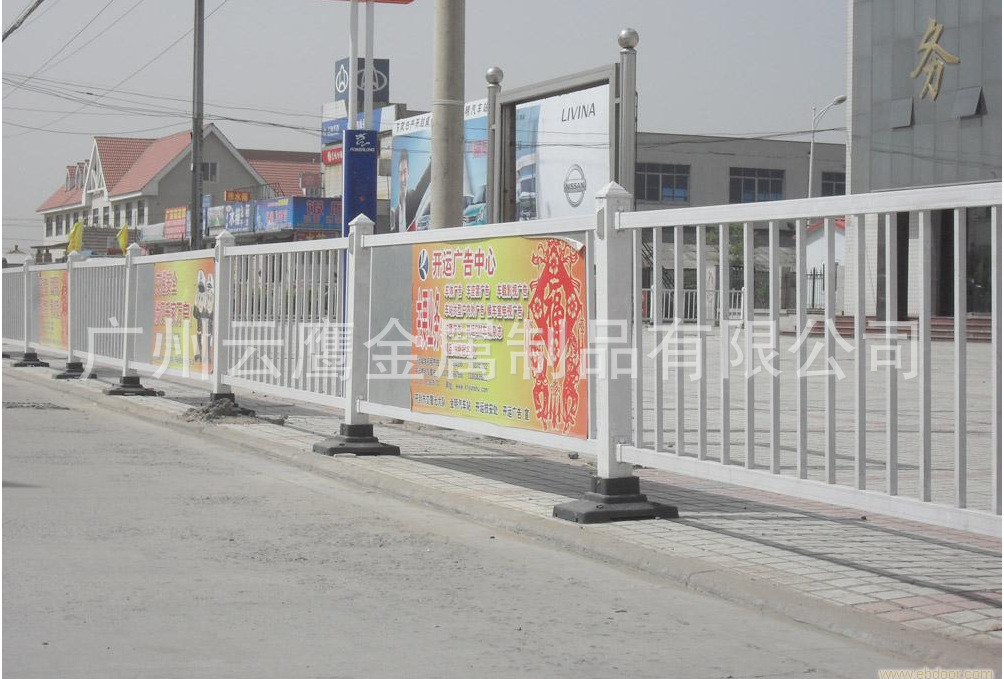 厂家专业订做道路、市政、波形、河道、小区,人行道，马路。护栏