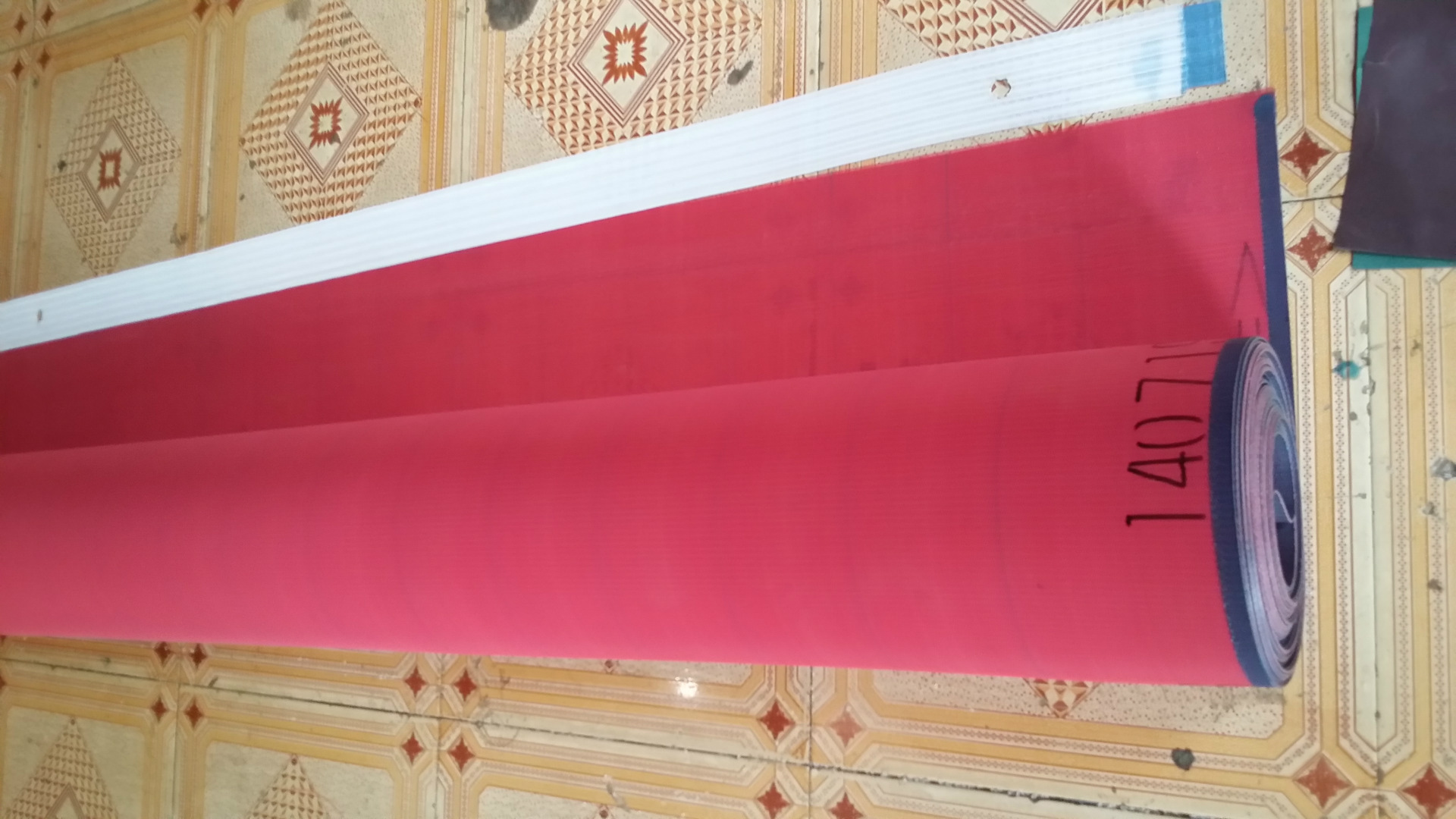 红色单S线专用网帘