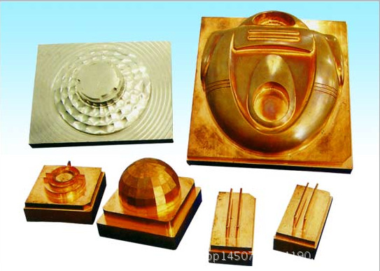 【深圳金属模具雕铣机 铝质鞋模雕刻机机 精雕品质 厂家直销 包邮】价格