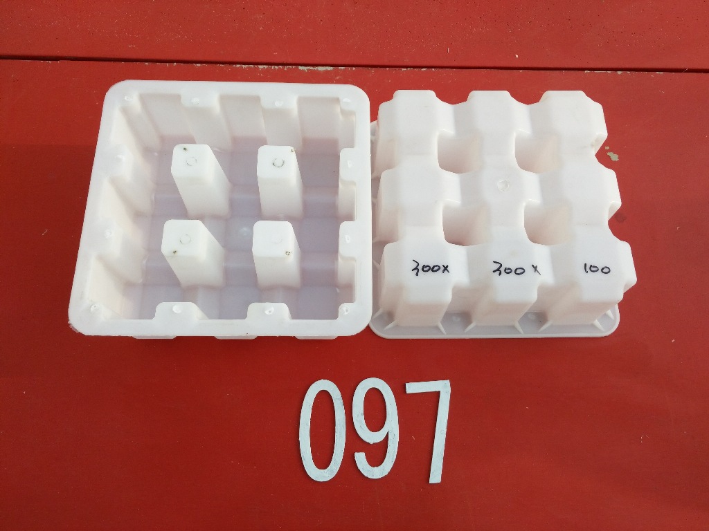 青岛草坪砖模具/青岛草坪砖模具厂家