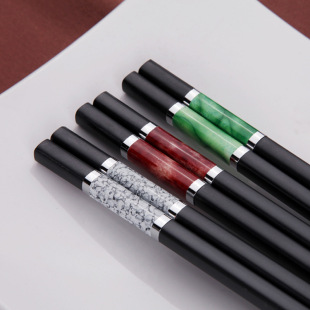 ������ʽ�Ͻ�����ʯ�� �Ͻ���� ��ͥ�Ƶ��÷����ľ��ʷֲͿ�