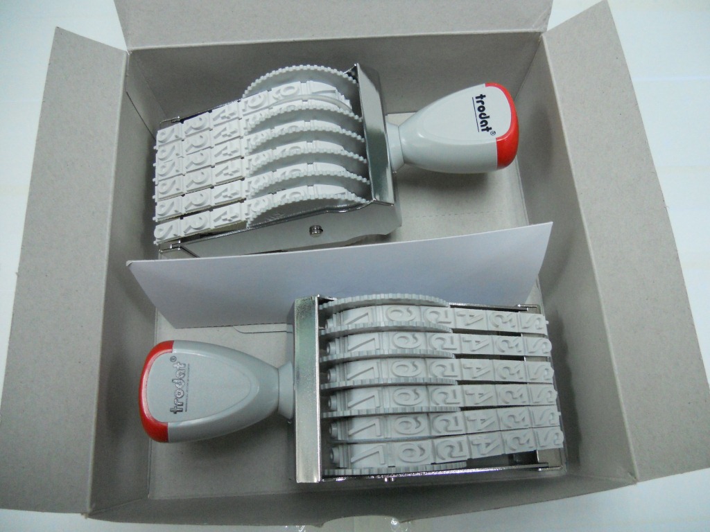 ��Ʒ׿��15126ӡ�� �ָ�12MM 6λ����ӡ�� Trodat �ɵ������� 