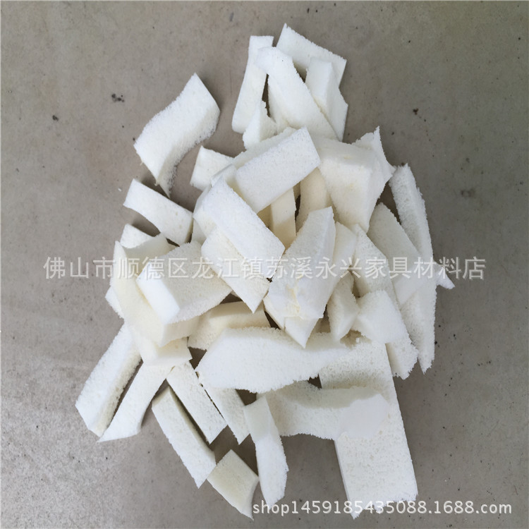 批发乳胶棉粒 方块水洗料 高弹力 抱枕玩具填充 靠背坐垫